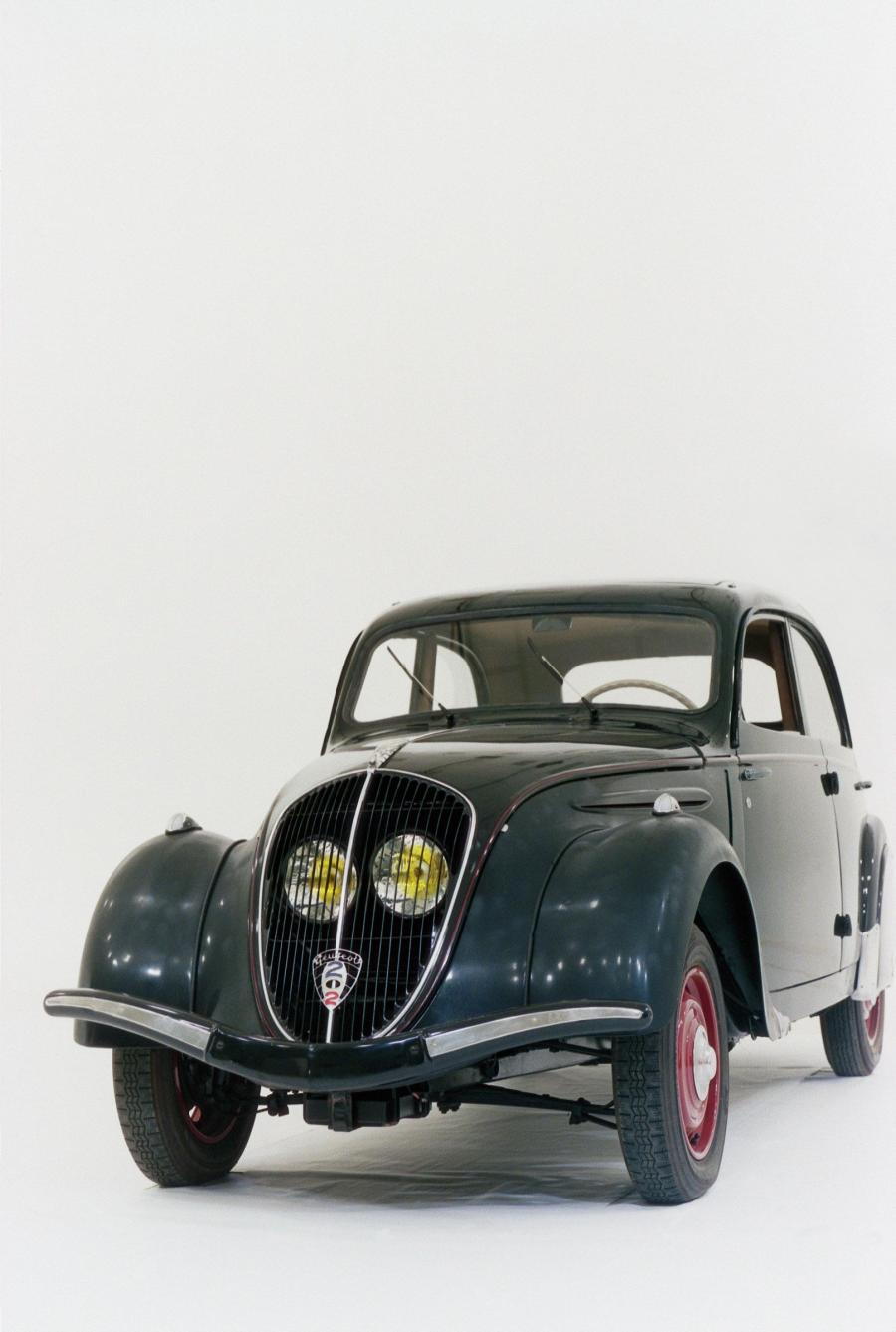  Peugeot 202 1938 года  (фото 4 из 4)